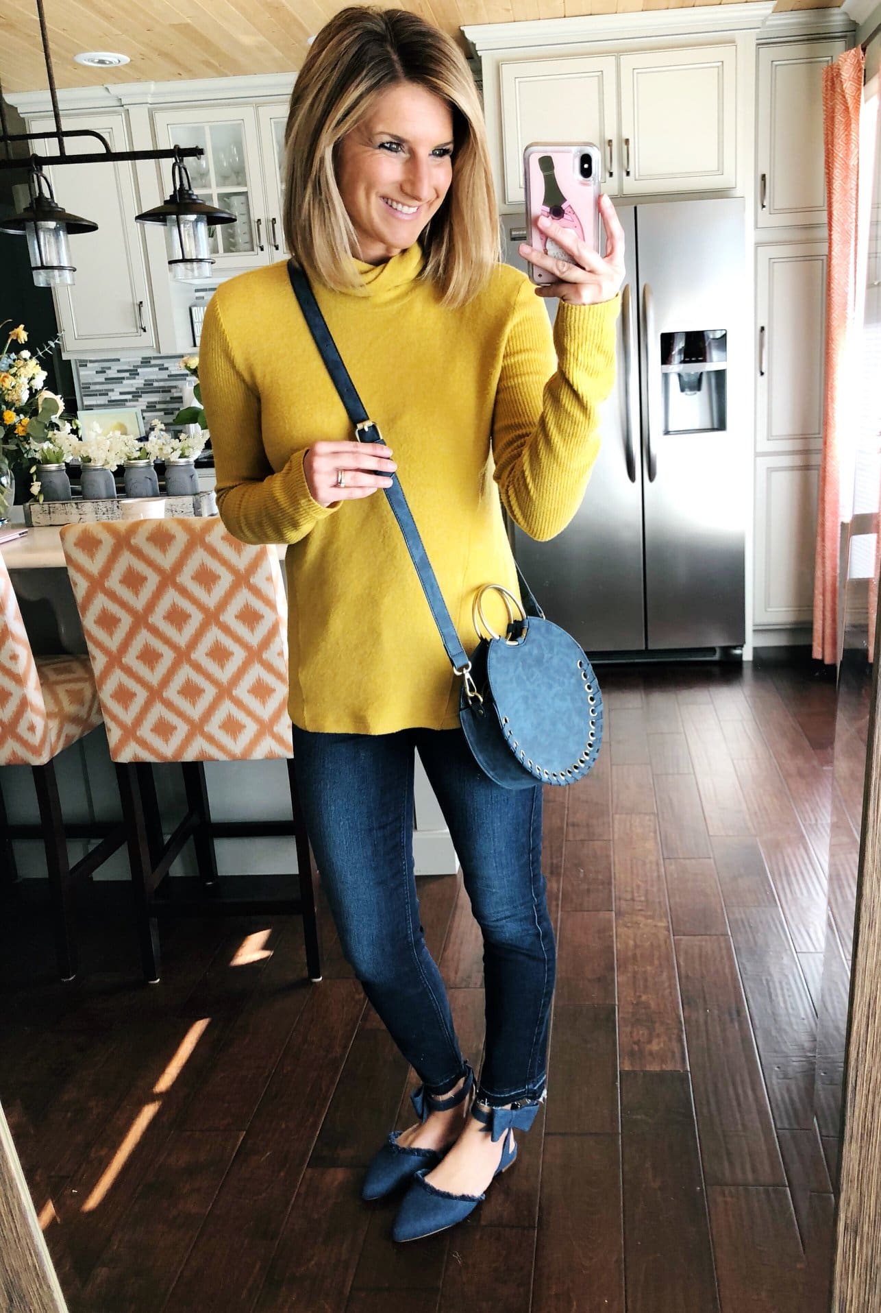 Spring Sweater // Yellow Turtleneck Sweater + Released Hem Skinny Jeans + Bow Flats + Crossbody Bag // Spring Fashion