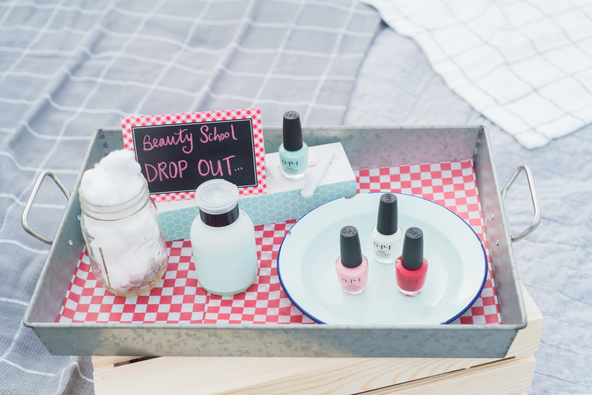 grease opi nail polish